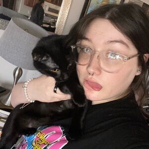 Meet your Posher, Veronica